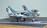 Vought A-7E Corsair II 1:144