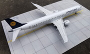 Embraer E195 1:144