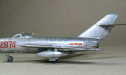 Mikoyan-Gurevich MiG-17PF Fresco-D 1:72
