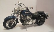 Yamaha XV1600 Roadstar 1:12
