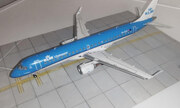 Embraer E190 1:144