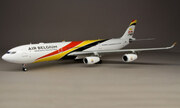 Airbus A340-300 1:144