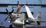 Douglas AD-5W Skyraider 1:48