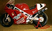 Ducati 888 Superbike Racer 1:12